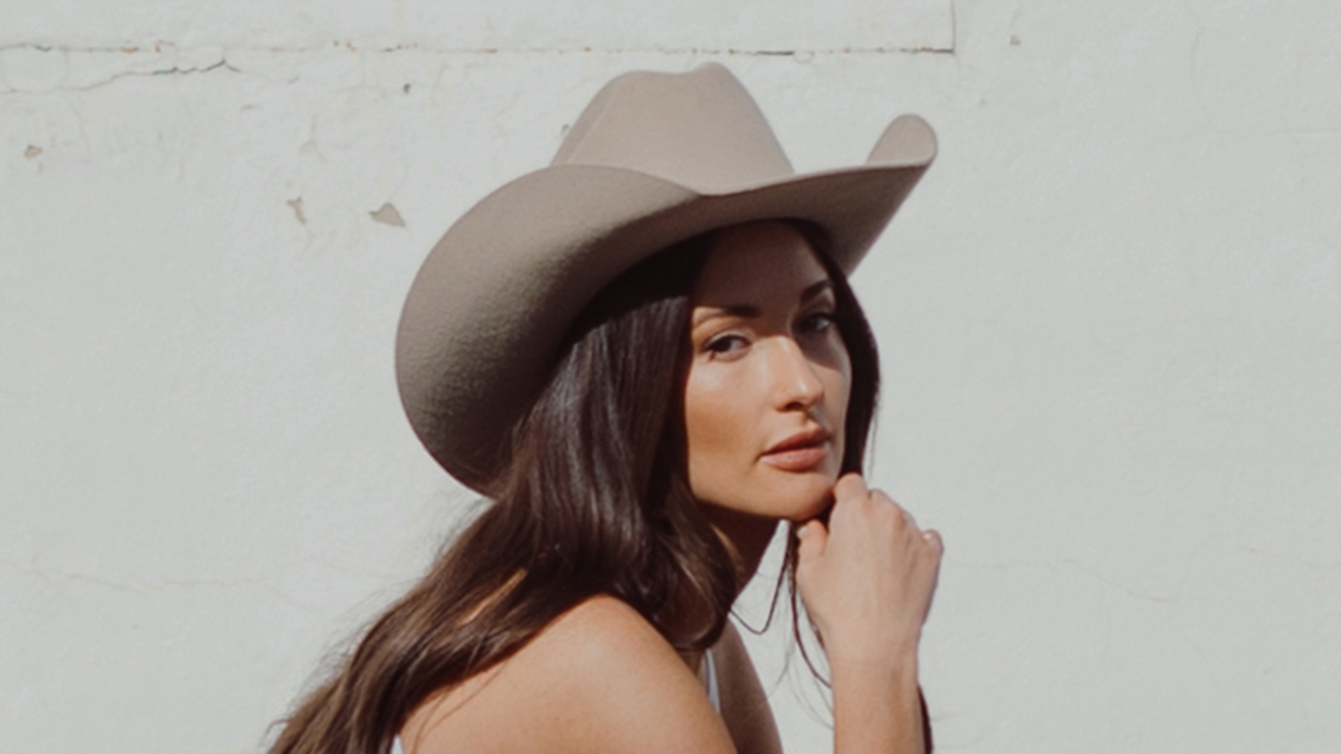 KACEY MUSGRAVES ANNOUNCES “MIDDLE OF NOWHERE” NORTH AMERICAN TOUR