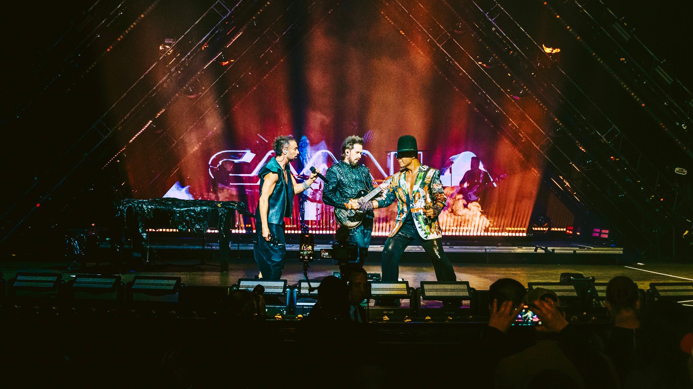 GRACIAS AL ROTUNDO ÉXITO DE LA GIRA “REGRESA” EN  ESTADOS UNIDOS, LATINOAMÉRICA Y EUROPA